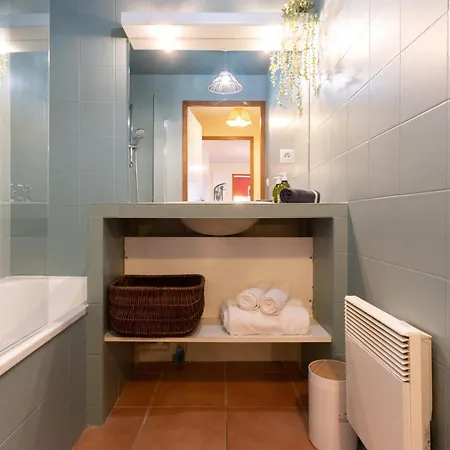 Apartment Le Halle Aux Grains - Parking - Emplacement Ideal